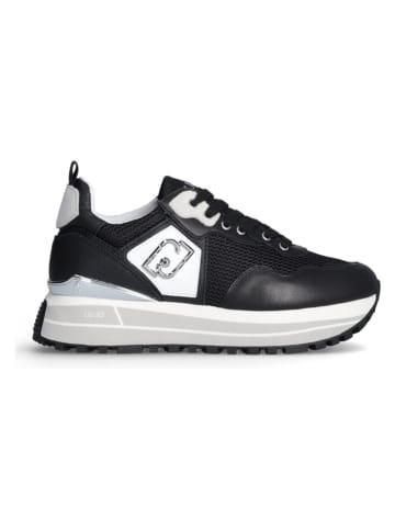 Sneakersy w kolorze czarnym