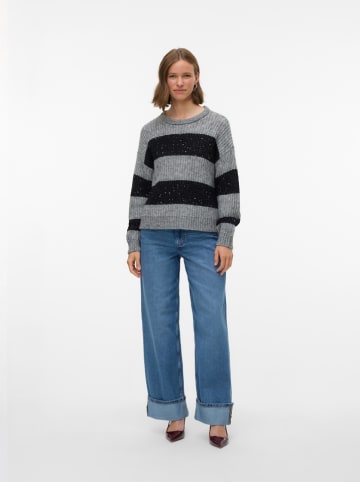 Sweter w kolorze szaro-czarnym