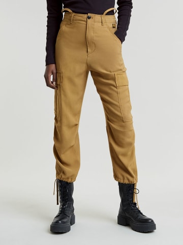 Broek okergeel