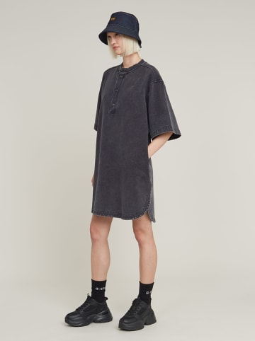 Kleid in Anthrazit