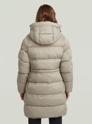 Wintermantel in Taupe