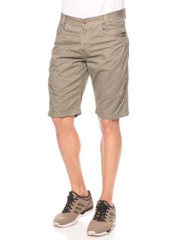Peak Mountain Bermudas in Khaki