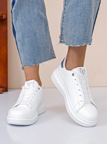 Sixth Sens Sneakers in Creme