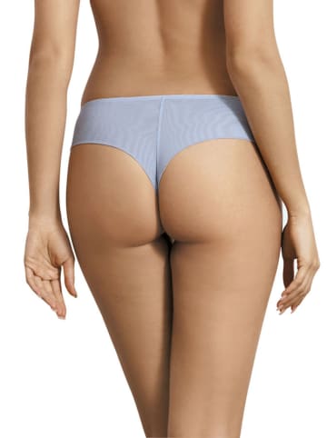 Kinga String "Nubi" in Hellblau