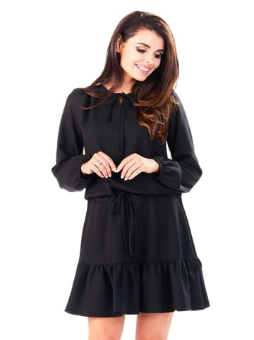 INFINITE YOU Kleid in Schwarz