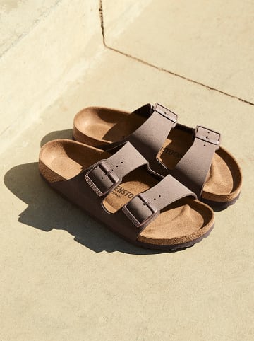 Birkenstock Slippers "Arizona" bruin - wijdte S