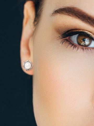 Pearl Addict Zilveren oorstekers met parels