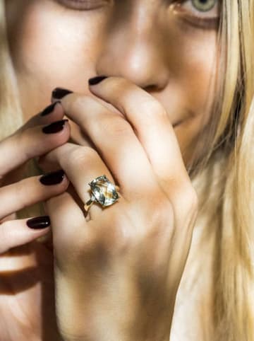 DIAMOND & CO Złoty pierścionek "Green Hill" z diamentami