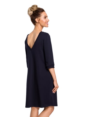 made of emotion Sukienka w kolorze granatowym