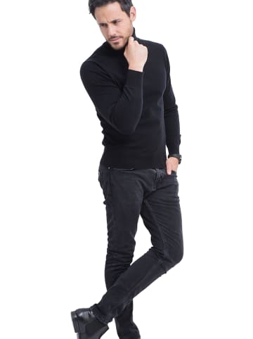 C& Jo Rollkragenpullover in Schwarz