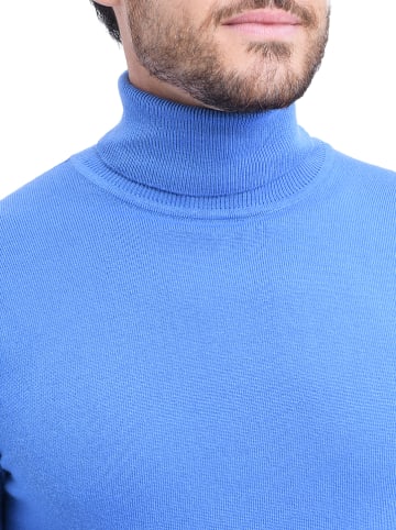C& Jo Pullover in Hellblau