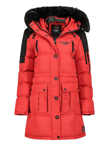 Canadian Peak Płaszcz zimowy "Dalida" w kolorze czerwonym