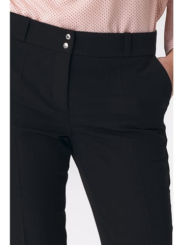 Nife Spodnie w kolorze czarnym