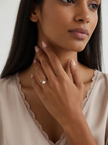 Pandora Rosévergold. Ring mit Perle