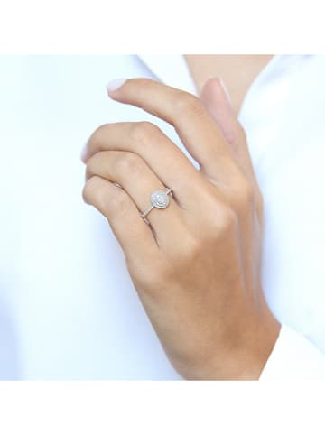 DIAMOND & CO Gouden ring "Beauty Queen" met diamanten