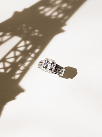 DIAMOND & CO Złoty pierścionek "Remban" z diamentami