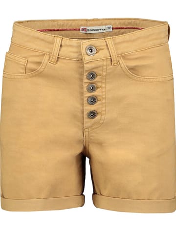 Bermudas "Pisak" in Beige