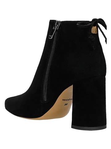 Leder-Stiefeletten in Schwarz