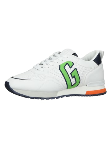Sneakers in Weiß
