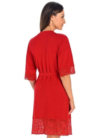 Kimono in Rot