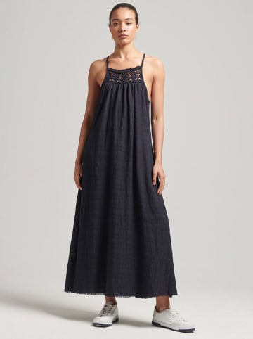 Kleid in Schwarz