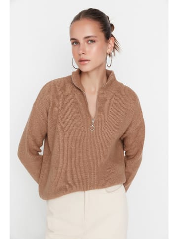 Sweter w kolorze jasnobrązowym