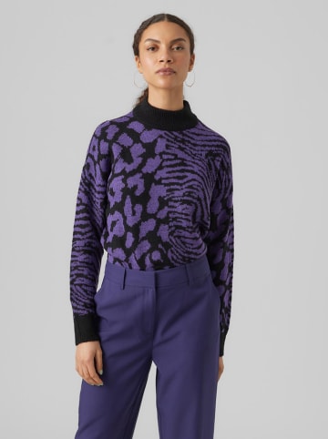Pullover in Lila/ Schwarz
