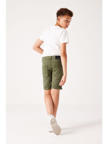 Bermuda in Khaki