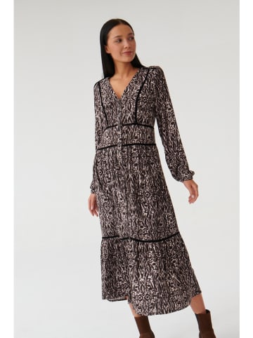 Kleid in Braun