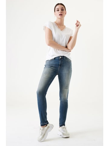 Dżinsy - Slim fit - w kolorze niebieskim