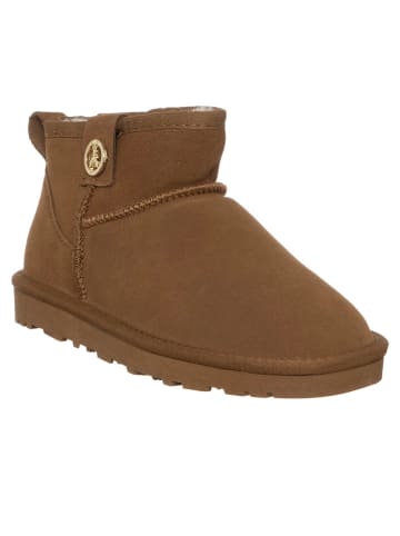 Boots in Braun