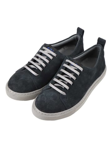 Skórzane sneakersy w kolorze granatowym