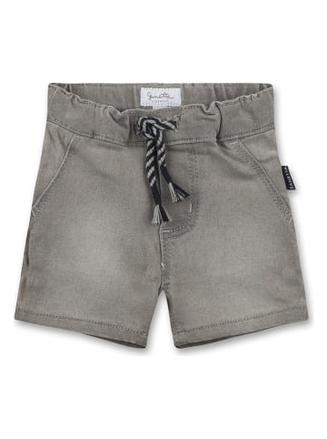 Shorts in Grau