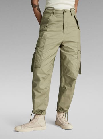 Bojówki w kolorze khaki