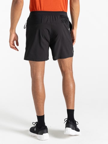 Shorts "Ultimate" in Schwarz