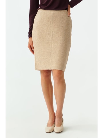 Rock in Beige