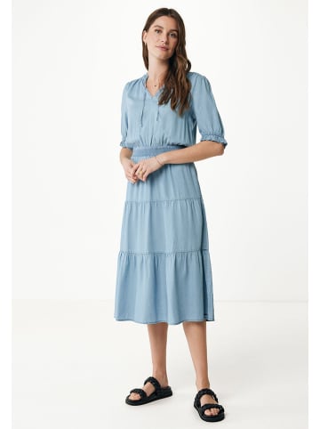 Jeanskleid in Hellblau