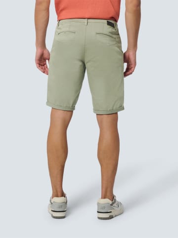 Shorts in Grün