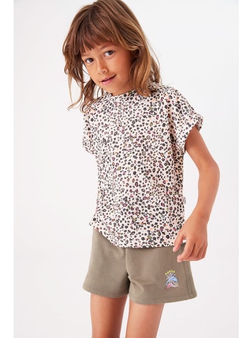 Short kaki
