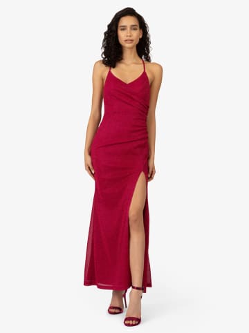 Kleid in Bordeaux