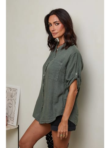 Lniana koszula w kolorze khaki