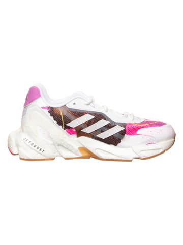 Sneakersy "X9000L4TM" w kolorze białym ze wzorem