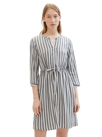 Kleid in Dunkelblau/ Weiß