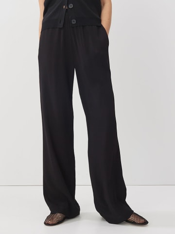 Hose in Schwarz