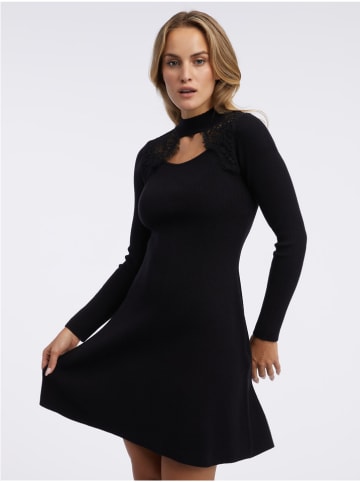 Kleid in Schwarz
