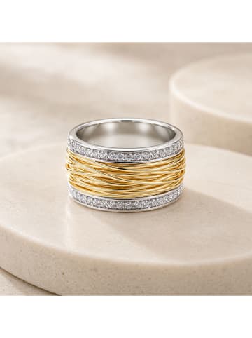 Vergulde ring met edelstenen