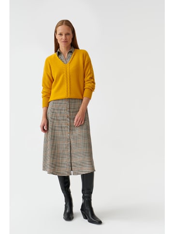Pullover in Gelb