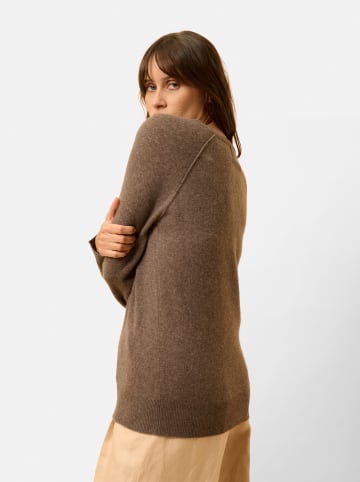 Kaszmirowy sweter "Phoebe" w kolorze brązowym