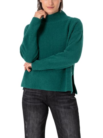 Sweter w kolorze zielonym
