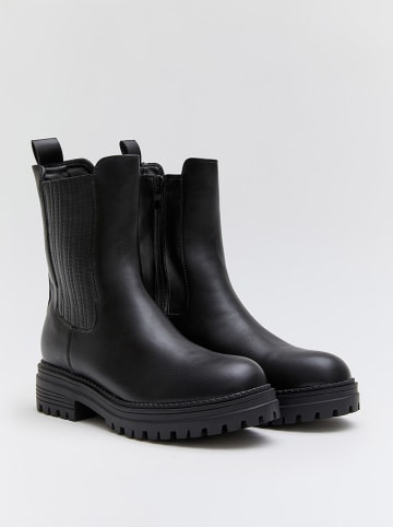 Boots in Schwarz